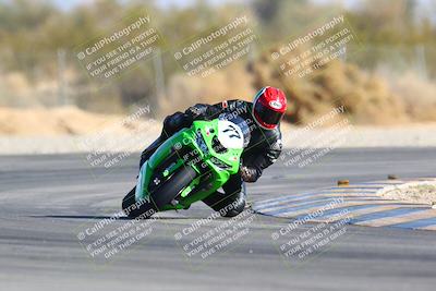 media/Jan-14-2024-SoCal Trackdays (Sun) [[2e55ec21a6]]/Turn 2 (1025am)/